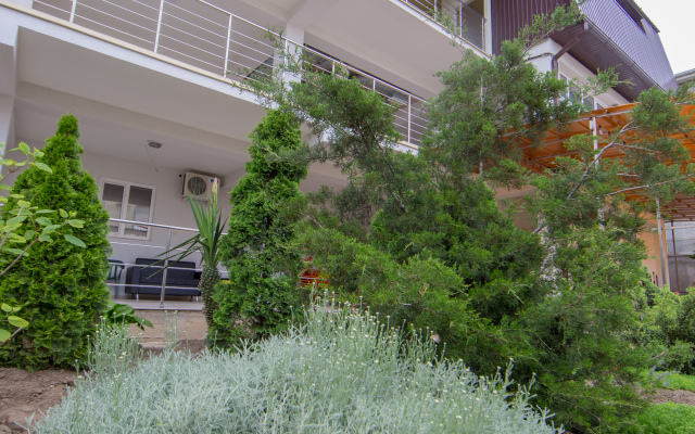 Solnechnaya 7 Guest House