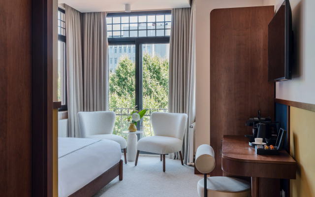 Отель Gentle Tom