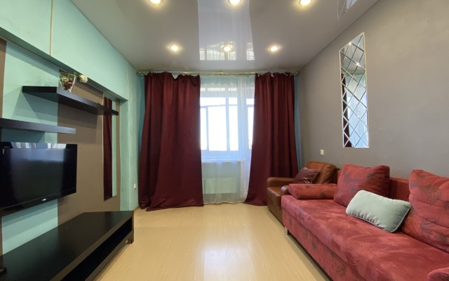 Apartment on MOPR Square