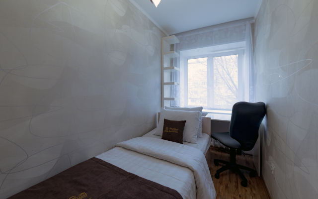 InnDays Долгого улица, 13