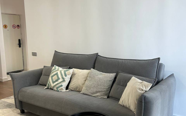 2-Komnatnaya S Vidom Na Gorod 33 Flat