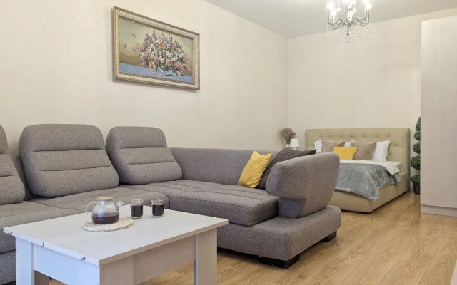 Flat s Balconom v Kurortnoi Zone