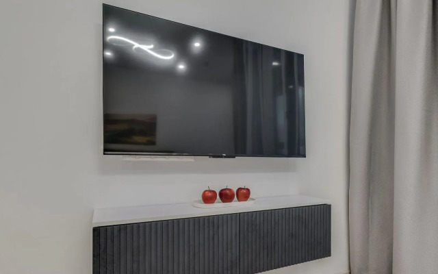 Апартаменты Уютная студия с видом на парк