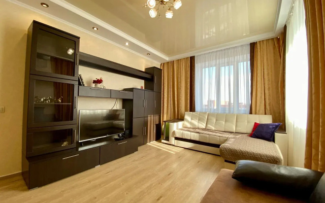 V Samom Tsentre Goroda Orla Apartments
