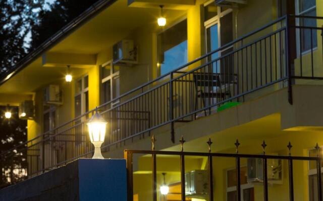 Lazur Abkhaziya Hotel