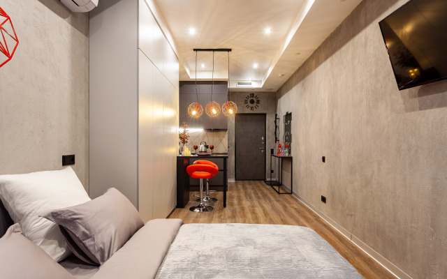 Hill 8 163p Apartments
