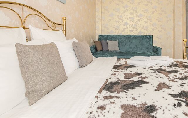 Апартаменты Горького 162