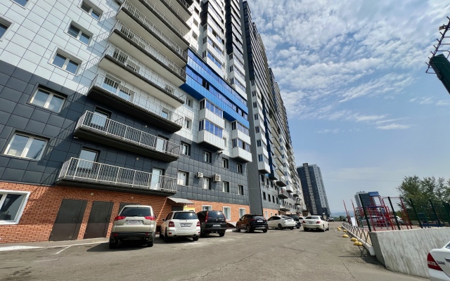 1-kom Smolina 67/2-195 Ulan-Ude centr KakDoma Flat