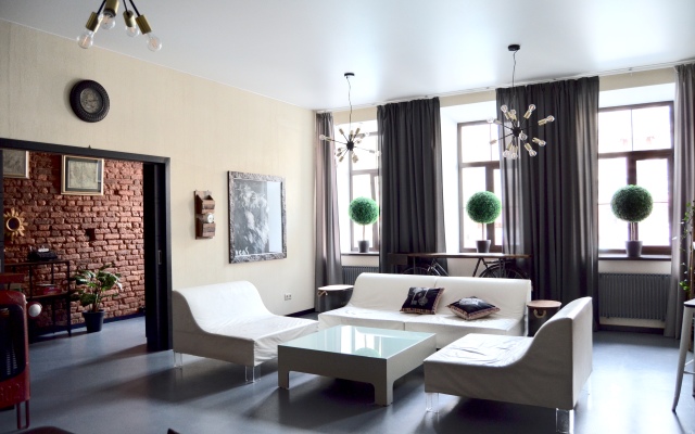 Квартира Энигма с видом на Невский в шаге от Московского вокзала