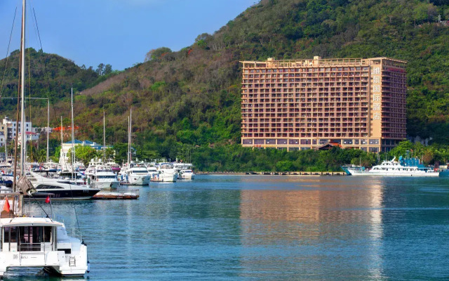 Sanya Luling Bay Vision International