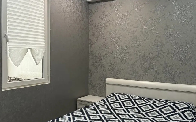 392 Na Krymskoy 89 Apartments