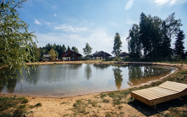 Pokrovskie Vorota Hotel