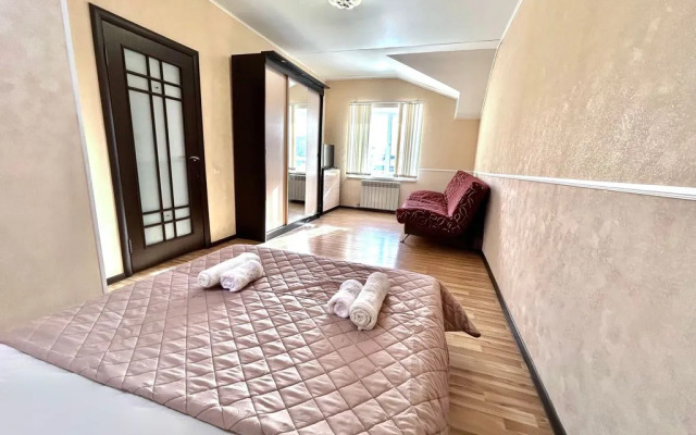 Апартаменты на Каракозова 10