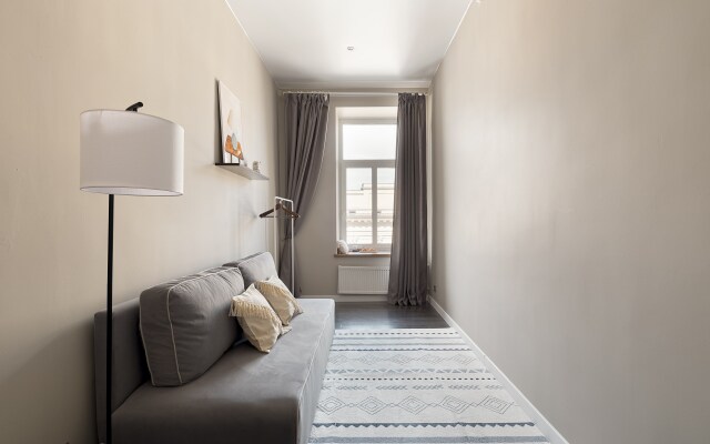 Апартаменты Напротив Казанского Собора