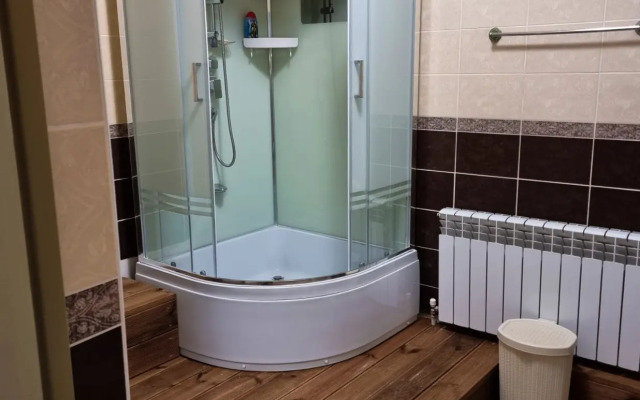 V Samom Tsentre Flat