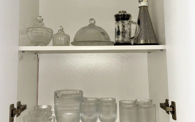 V Samom Tsentre Pyatigorska naprotiv Avtovokzala Apartments