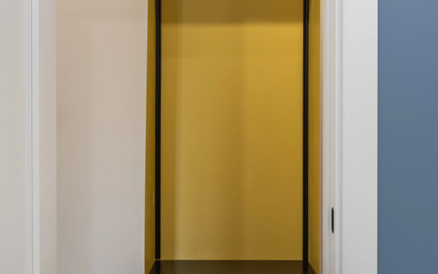 Квартира на Робеспьера 37