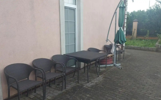 S Baney Private House