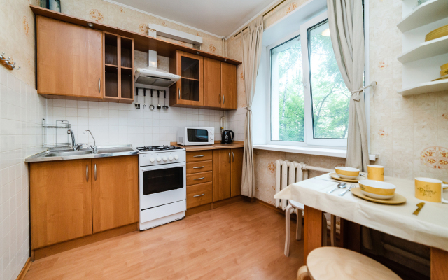 Na Ulitse Oleko Dundicha 35k2 Flat