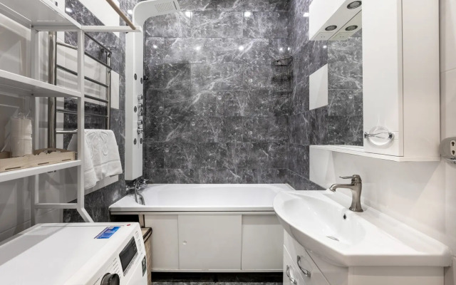 Апартаменты БонАпарт 3-х комнатные на Кутузовском проспекте 30