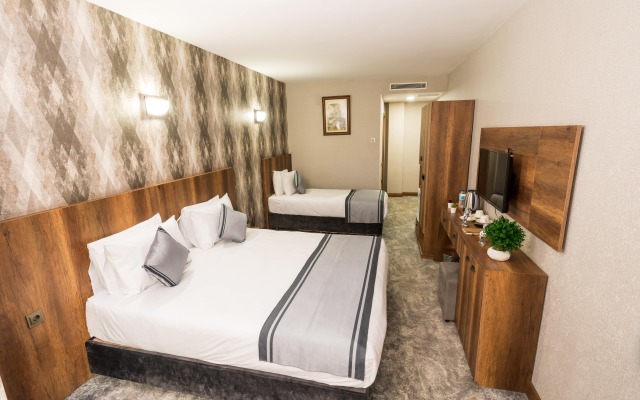 Istanbul Airport Express Hotel