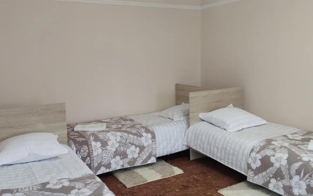 Uyut House Osh Hostel