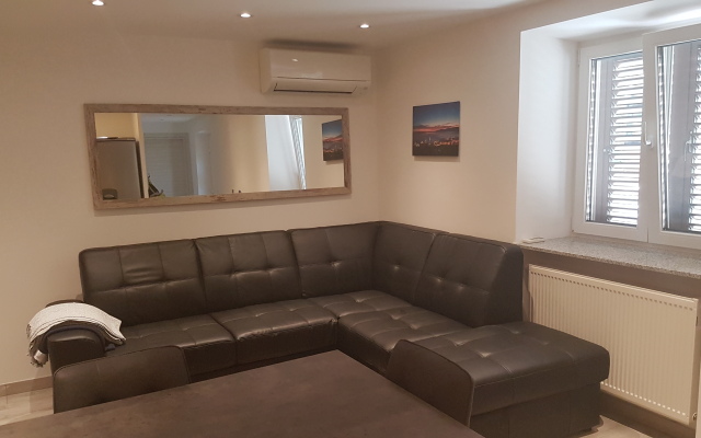 Sevilya Apartments