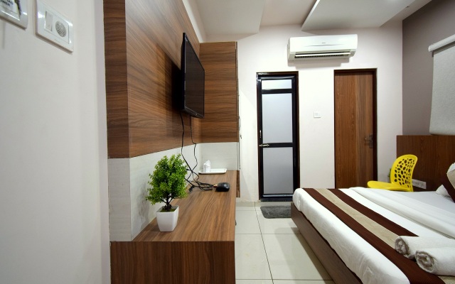 Embassy Hotel