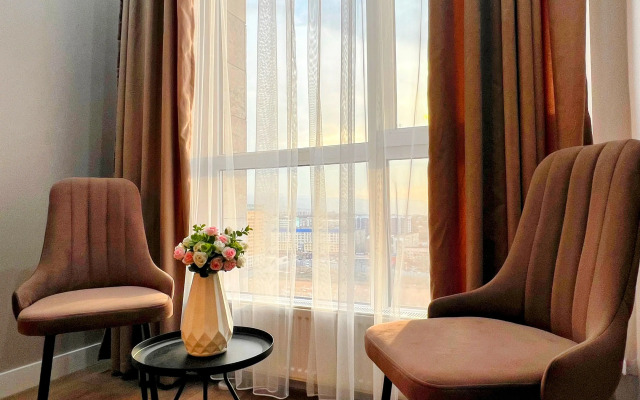 Prostorny Lyuks s Shikarnym Vidom Flat