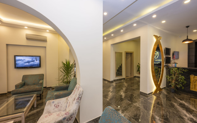 Legend Tulip Hotel