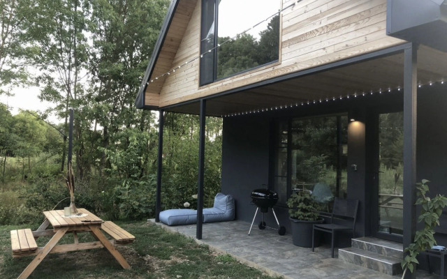 Частный дом Домик у леса