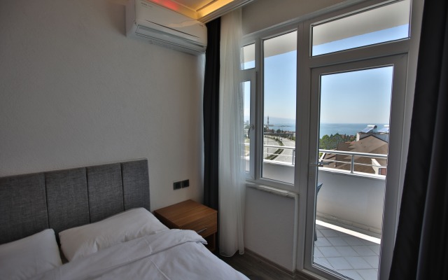 Black Pearly Hotel