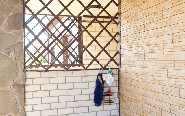 Lenivyij Delfin Guest house