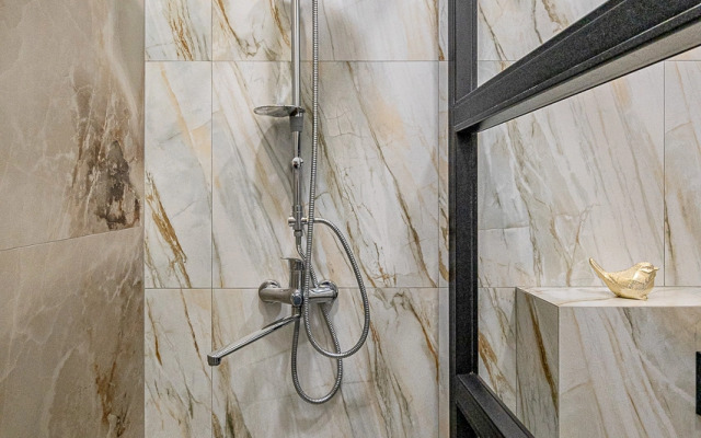 Апартаменты 2 Космонавтов 108Е