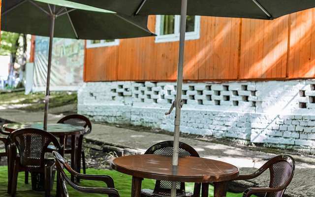 Yug Turist Guest house