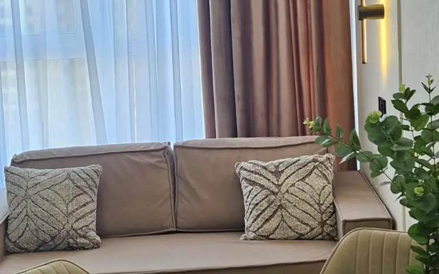 Uyut I Komfort Dlya Vas Apartments