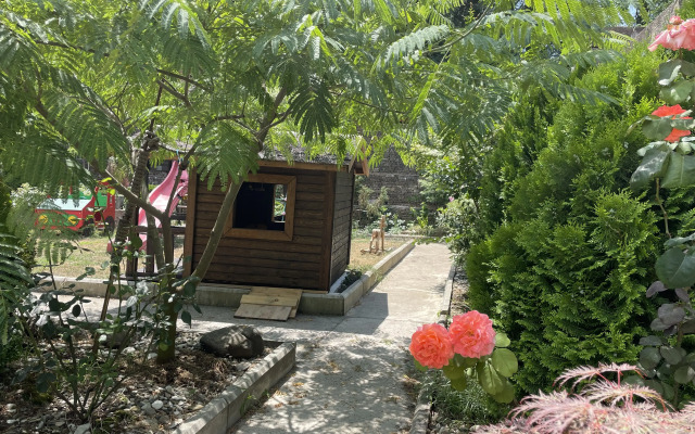 1 V Chastnom Dome Apartaments
