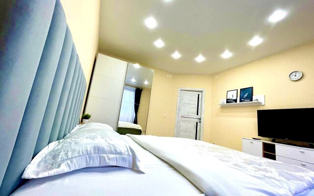 Kvartira V Novom Dome Apartments