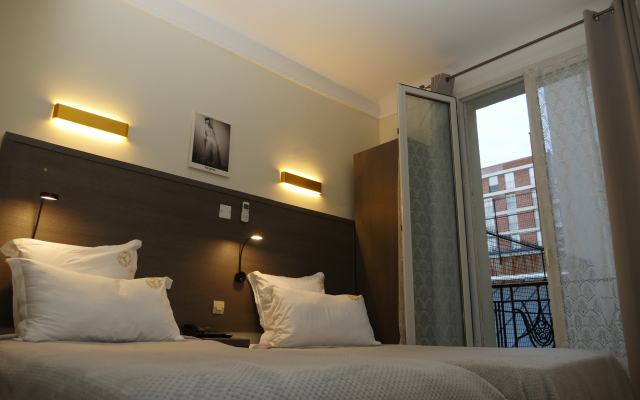 Novex Paris Free Wifi Hotel