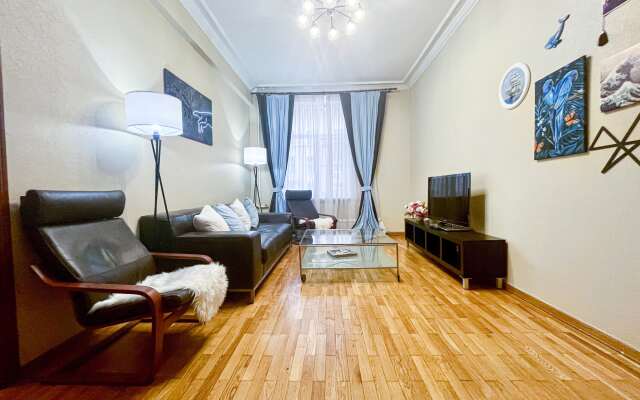 Квартира 3-Ком Квартира у Экспоцентра БонАпарт