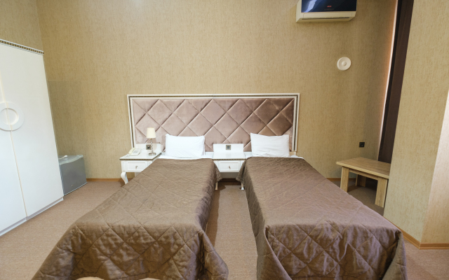 Maestro Hotel