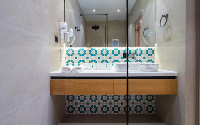 Sarhad Hotel