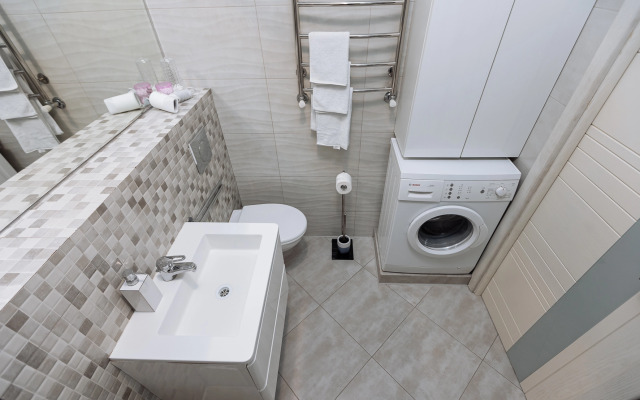 Artilleriyskaya 79 Flat