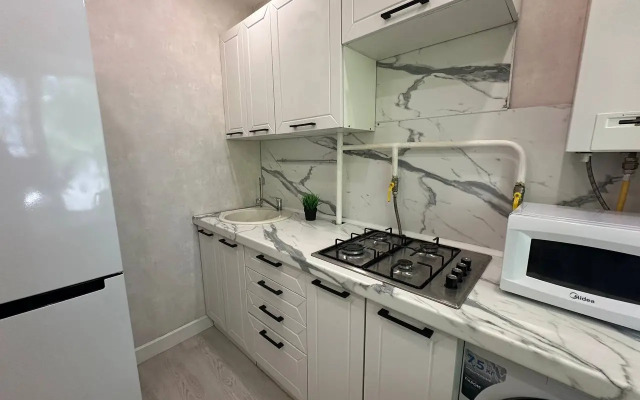 Dvukhkomnatnaya V Tsentre Goroda Flat