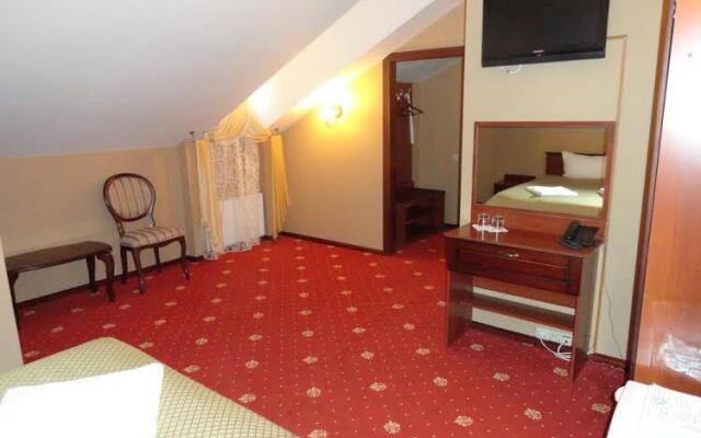 Perekrestok Dzhaza Hotel