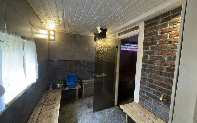 Частный дом 2-х комнатный коттедж