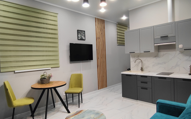 Stilnye S Otdelnym Vhodom Apartments