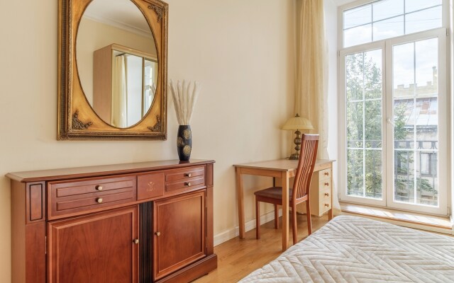 3 Spalni U Manezhnoy Ploschadi 8 gostei Apartments