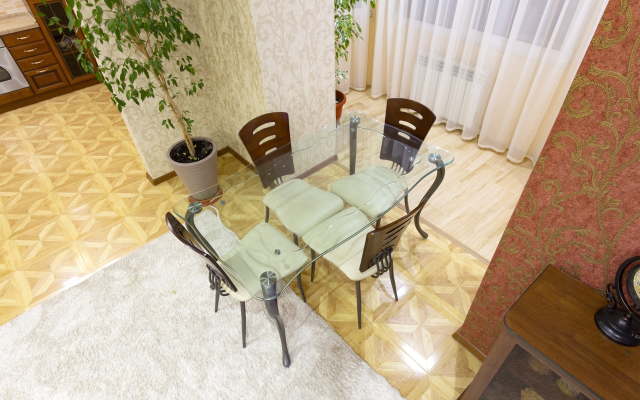 Na Pereulke Ostrovskogo 22 Flat