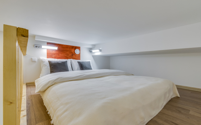 Апартаменты Zverinskiy 1